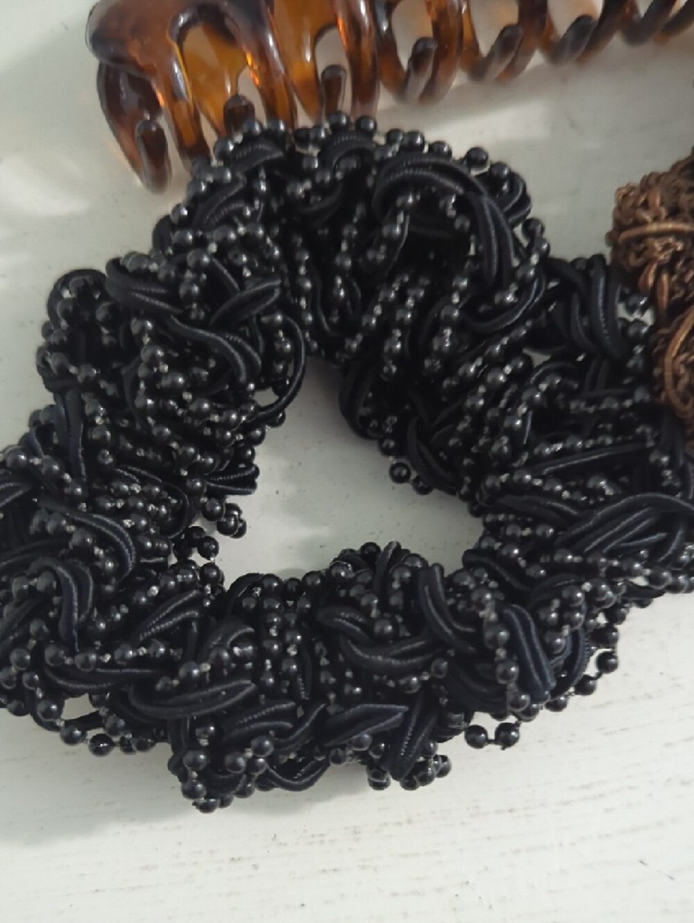 Tortoiseshell Hair Claw Clip With Black and Brown Textured Scrunchies and Pins - Picture 2 of 5